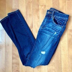 American Eagle distressed jegging✨